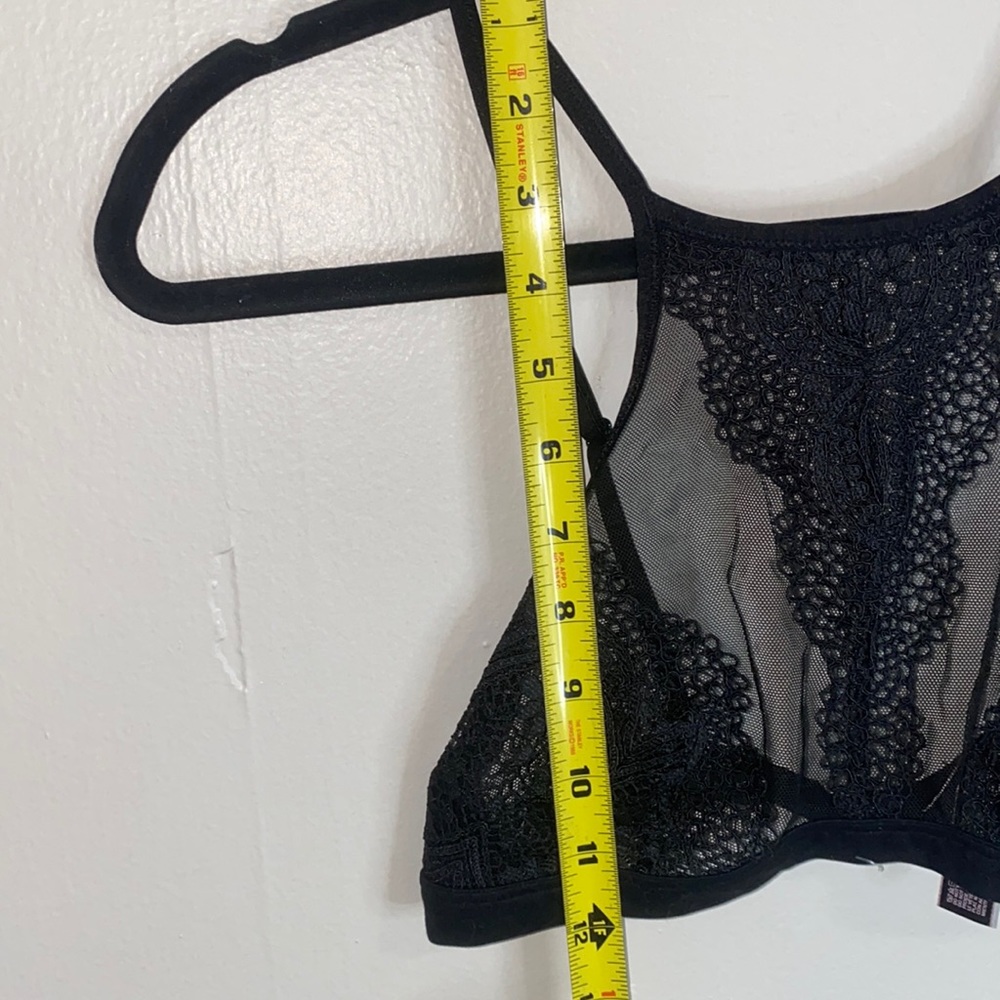 🎱Black lace Victoria Secret bralette! - Picture 4 of 8